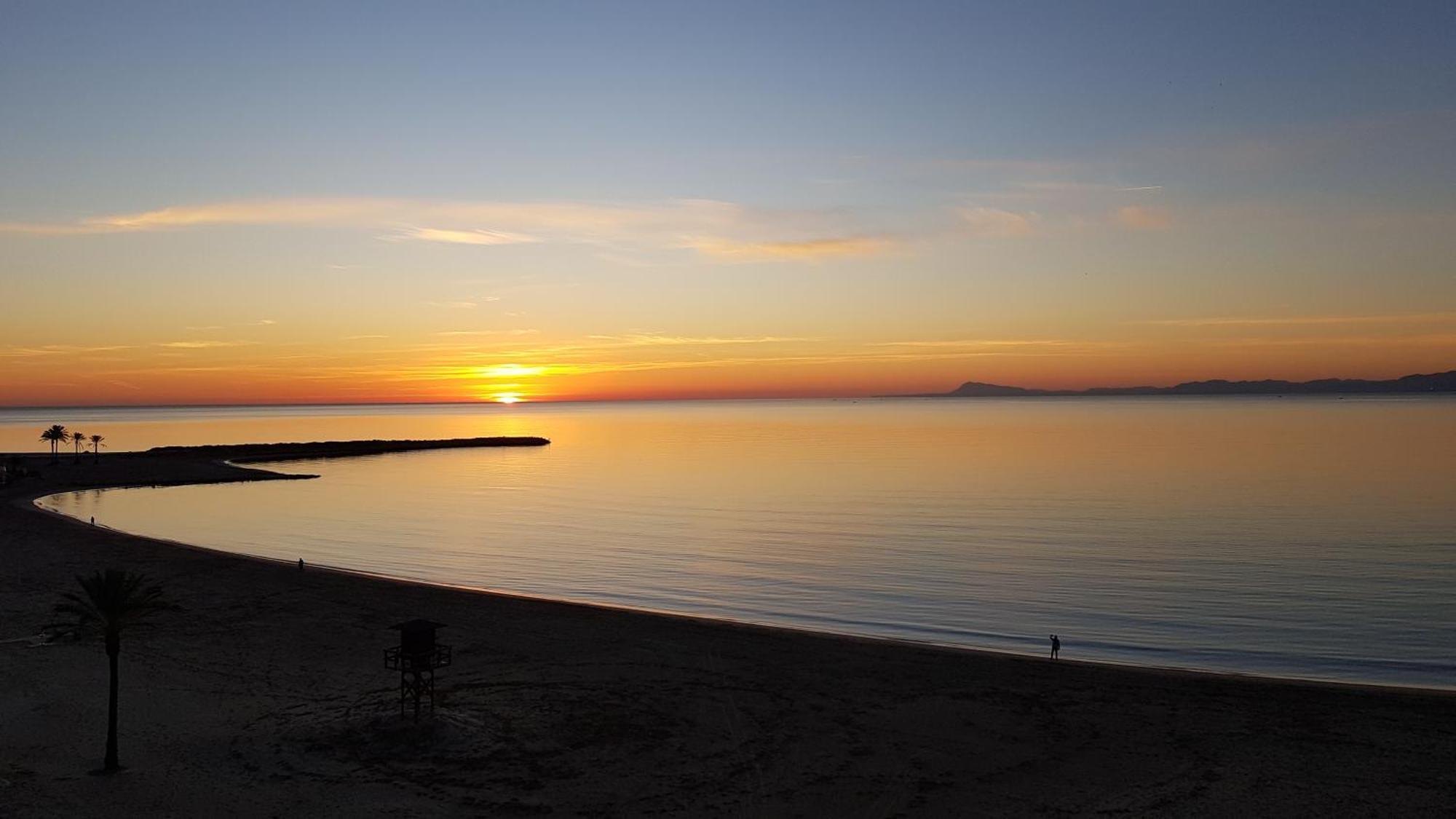 Primera Linea - Descanso Sol Y Mar Cullera Exterior foto